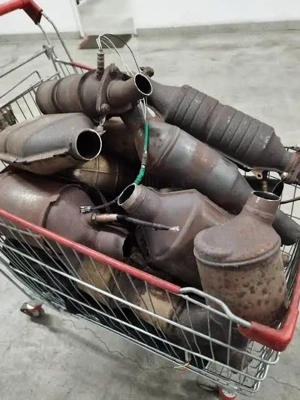 vand catalizatore auto