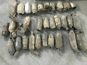 vand catalizatore auto - imagine 2