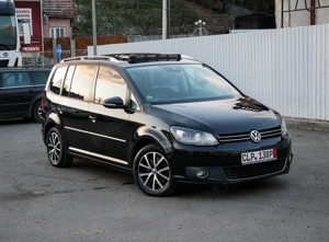 Volkswagen Touran 2015 | 2.0 TDI | 140 CP | Cutie manuala | Impecabil