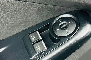 FORD FIESTA 2015 1.0i E5 Garantie 12 Luni Rate Avans 0 Doar Cu Buletinul - imagine 11