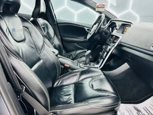 VOLVO V40 2013 1.6D E5 Garantie 12 Luni Rate Avans 0 Doar Cu Buletinul - imagine 9