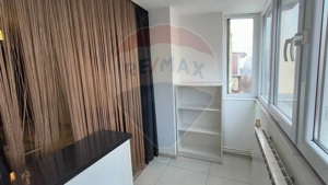 Apartament cu 3 camere de închiriat în Micro 19 Galați - imagine 17
