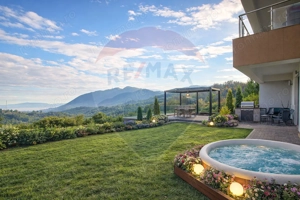 APARTAMENT UNIC CU GRADINA 288 MP |4 CAMERE, 2 BUCATARII | D. POIENII