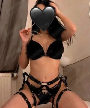 Fac doar deplasare hotel sau domiciliu