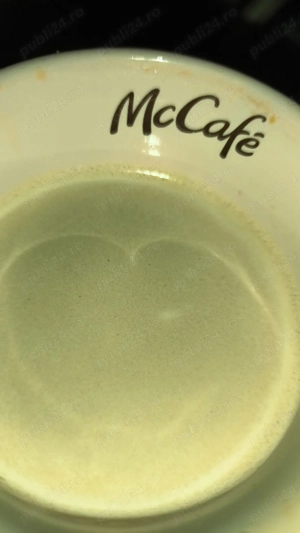 Cuplu deschis caută femeie pentru experiențe plăcute