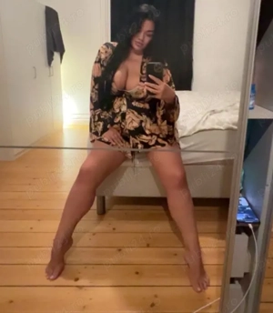 Party girl , spune -mi ce sa fac !!!