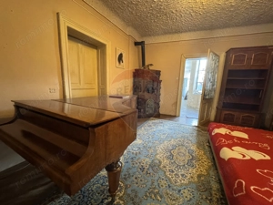 Casă pe str. Avram Iancu în Dumbrăveni - imagine 11