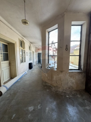 Casă pe str. Avram Iancu în Dumbrăveni - imagine 15
