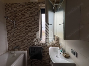 Penthouse de vanzare 3 camere | Lux | 2 terase 55mp | - imagine 9