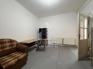 Duplex, 2 camere, teren 400 mp,situat in zona Elisabetin