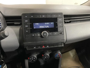 Renault Clio - imagine 13