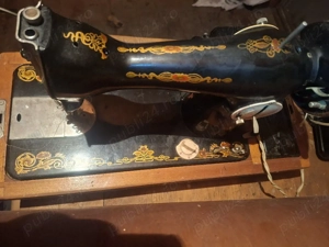 Mașină de cusut  - imagine 3