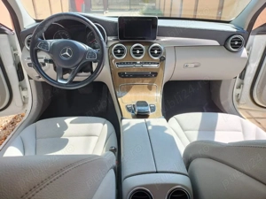 Mercedes-Benz C 220 d 4MATIC 9G-TRONIC AMG-Line Unic propietar achizitionata de noua. - imagine 4