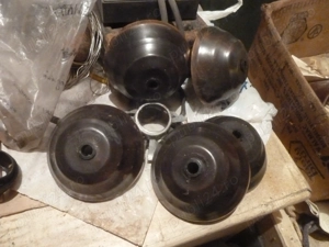 Donez subansable din lichidare atelier de confectionat lampi de birou, lustre