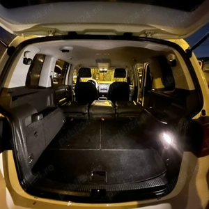 Vând Volkswagen Touran 2.0 TDI DSG   7 locuri, ideal familie - imagine 9