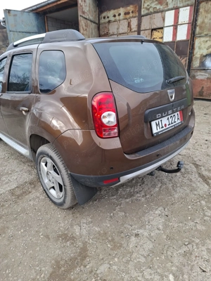 Vand dacia duster an fabricatie 2012 km 170000 ,motorizare disel de 1461 tranzmise 4x4 - imagine 4