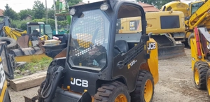 Mini încărcător frontal JCB 135 HD - imagine 4