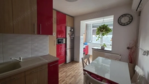 Apartament 3 camere, 76.80 mp, zona Ultracentral