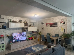 CASA DEOSEBITSA MOBILATA in stil italian ,zona podul VIORELE , teren 280 mp - imagine 11