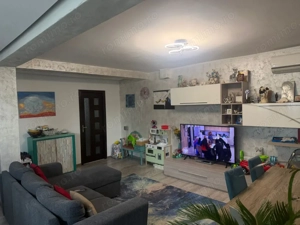 CASA DEOSEBITSA MOBILATA in stil italian ,zona podul VIORELE , teren 280 mp - imagine 9