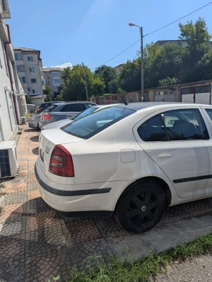 Skoda Octavia berlina-2007 - imagine 4