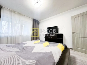 3 camere de inchiriat | Cornisa Bistritei - imagine 8