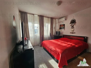 Vila individuala 5 camere, zona Aparatorii Patriei, aproape de metrou - imagine 9