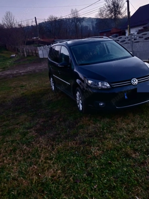Se vinde vw touran foarte bine lntreținută motor 1.6 diesel an 2011 unic proprietar cauciucuri de ia - imagine 6