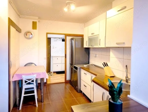 Răcădău, 2 camere, parcare, disponibil imediat.