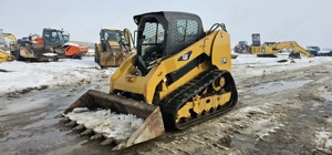 Mini încărcător frontal Caterpillar CAT 279C