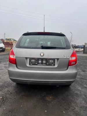 Skoda Fabia an fabricatie 2008 - imagine 3