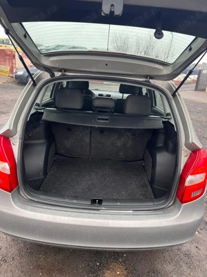 Skoda Fabia an fabricatie 2008 - imagine 4