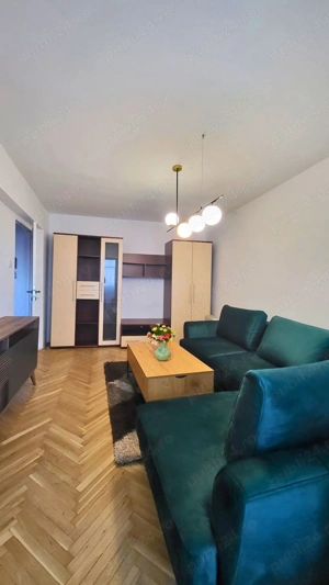 Apartament 2 camere, decomandat, zona Circumvalatiunii