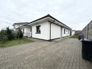 Duplex elegant cu 3 camere, 100 mp utili + anexe - Ghiroda  - imagine 13