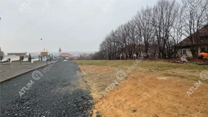 Teren intravilan 2022 mp parcelat cu Puz si utilitati in Cisnadie