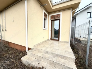 Duplex elegant cu 3 camere, 70 mp utili, 250 mp teren - Sanandrei - imagine 7