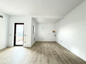 Duplex elegant cu 3 camere, 70 mp utili, 250 mp teren - Sanandrei - imagine 3