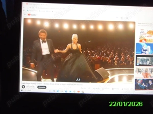 Monitoare Benq cu Hdmi,Dvi,Vga,difuzoare incorporate si mic si altele de 19  24  numai cu VGA si DVI - imagine 3