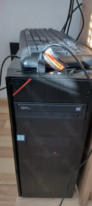 PC Low Gaming i5-6402p, 16 Gb Ddr4, SSD 256 GB, AMD RX570, 8 GB