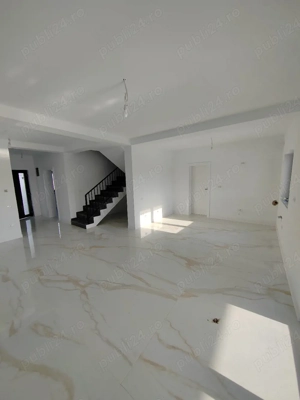 Vând duplex despărțit prin cameră tehnica în Mosnita Veche - imagine 8