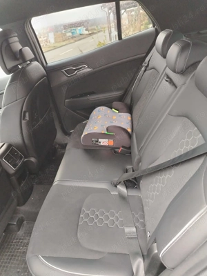Vand Kia Sportage în garanțieHEV, 180 cai, GT LINE, cutie automata7 DCT, preț 25000 E, 2023,38000 km - imagine 10