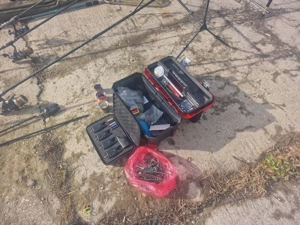 unelte de pescuit  - imagine 4