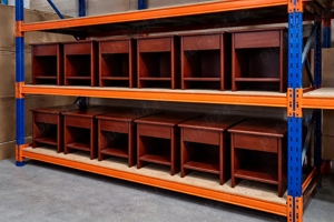 Noptiere SH; Vanzare EN-GROS; Comanda minim 10 buc; Pret 50 lei buc