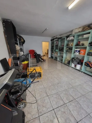 Spatiu comercial de vanzare, zona Micro III