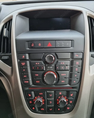 Opel Astra J model 2014 1.4 benzina 140 cai  - imagine 6