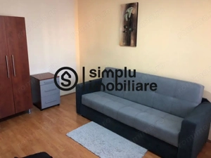 Garsoniera  Rovine , etaj 3/4 - 71 000 Euro