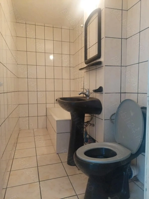 Apartament et.1 decom.com.1.sup.tot 53 mp hol si bucatarie mare open space  - imagine 3