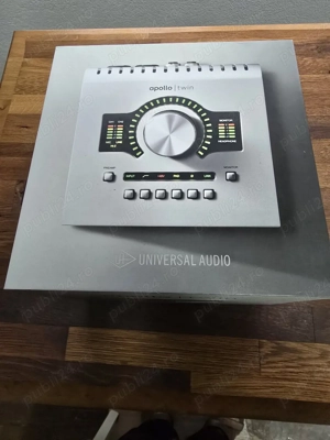 vând Universal Audio Apollo Twin 
