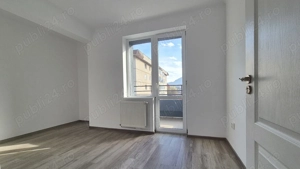 Spatiu comercial ideal pentru clinică medicală, birouri sau activități similare. - imagine 12