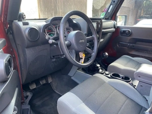 Vând Jeep Wrangler JK - imagine 2